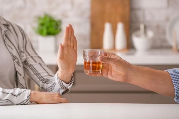 hạn chế sử dụng các chất kích thích