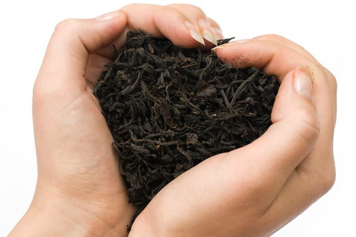kết hợp lá khế chua với trà đen