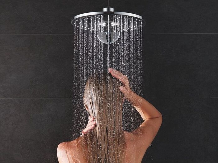 nói không gội đầu với nước nóng