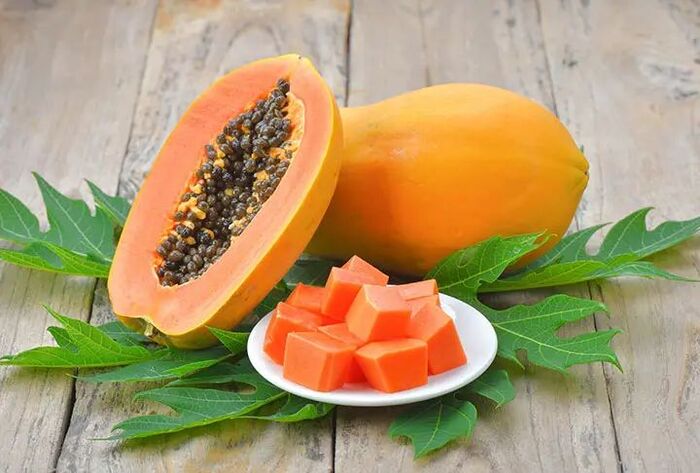 trị gàu nấm da đầu bằng đu đủ