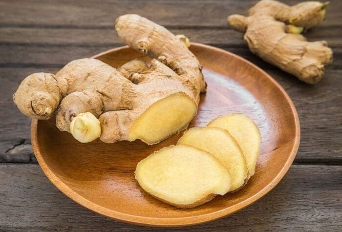 cách trị gàu bằng giấm táo với gừng