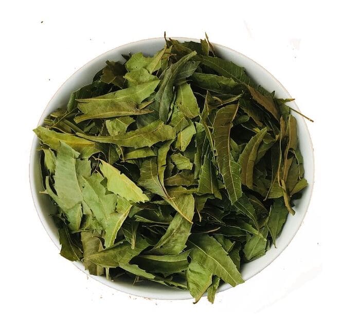 cách trị gàu bằng giấm táo với lá neem