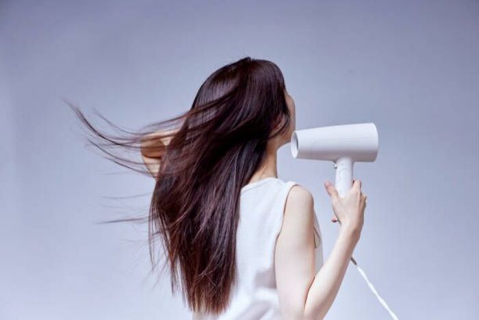 giữ khoảng cách và di chuyển liên tục
