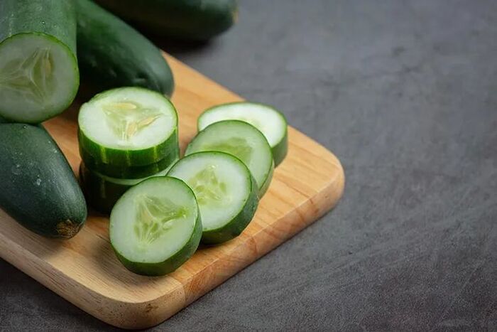 những lưu ý khi trị gàu bằng dưa leo
