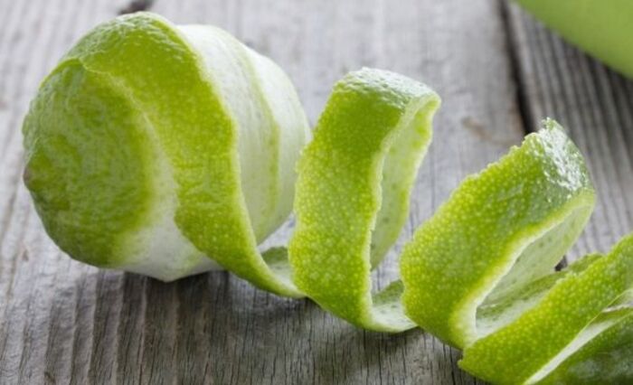trị gàu bằng sả với vỏ bưởi và bồ kết