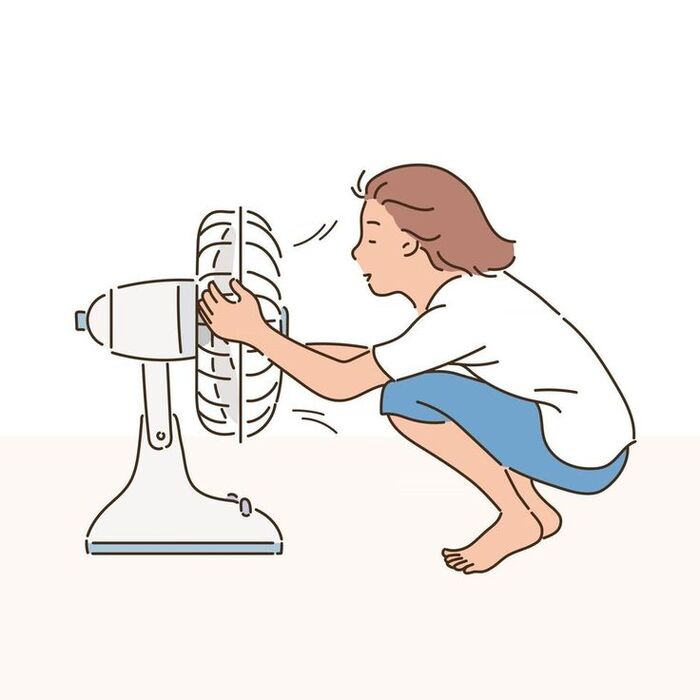 cách làm tóc nhanh khô không cần máy sấy bằng quạt