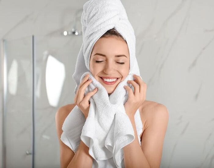 hóng khô chân tóc để làm tóc nhanh khô