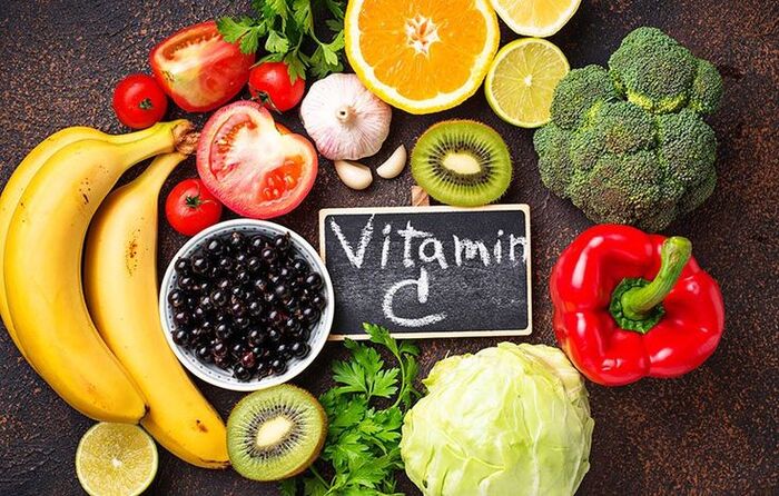 viatmin C tóc khô xơ thiếu chất gì